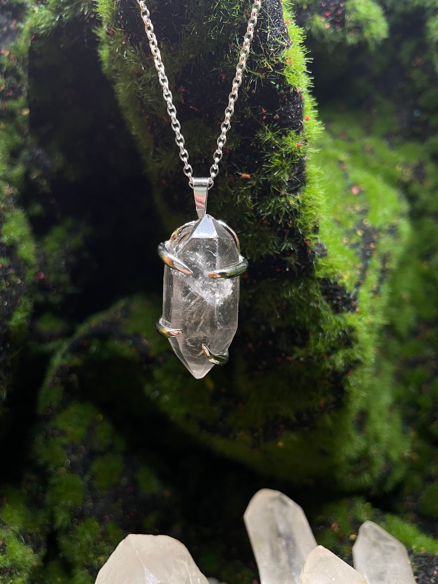 Quartz Claw Setting Pendant